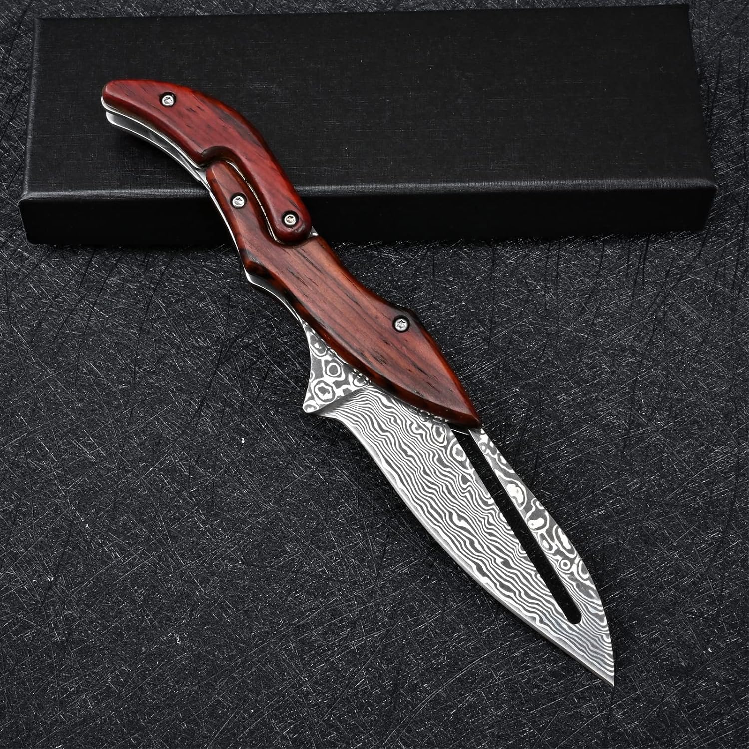 Damascus Steel Multitool – Sandalwood Handle, EDC