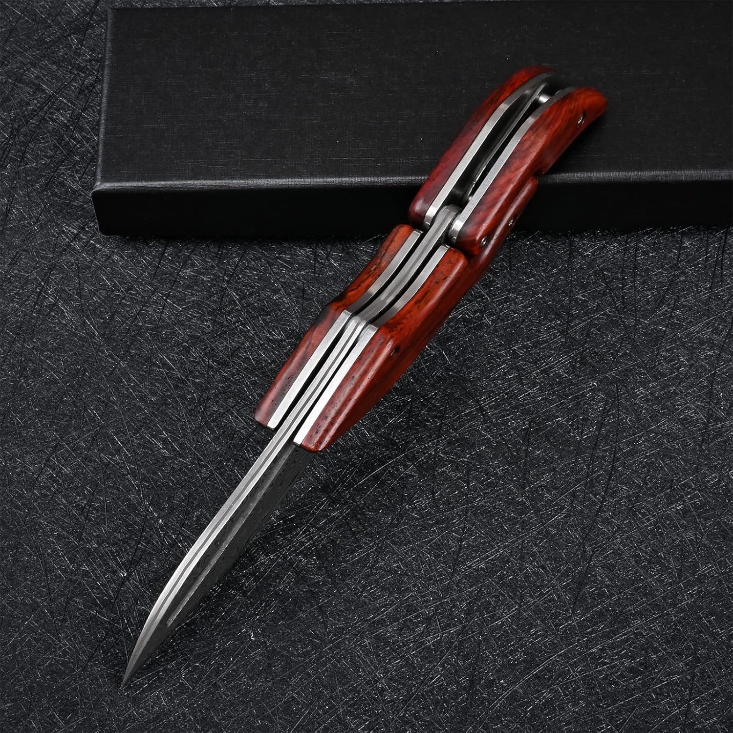 Damascus Steel Multitool – Sandalwood Handle, EDC